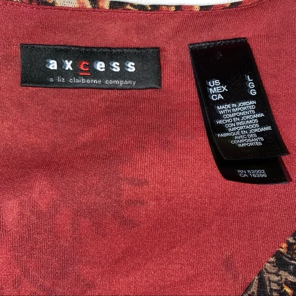 Axcess Top. V-neck. Women’s size L - Picture 2 of 4